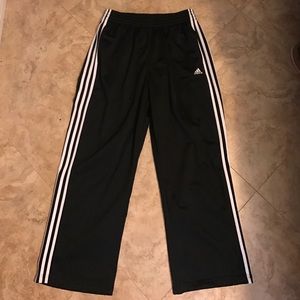 Adidas sweatpants