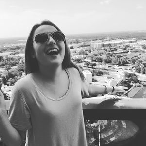 Meet your Posher, Ashleigh