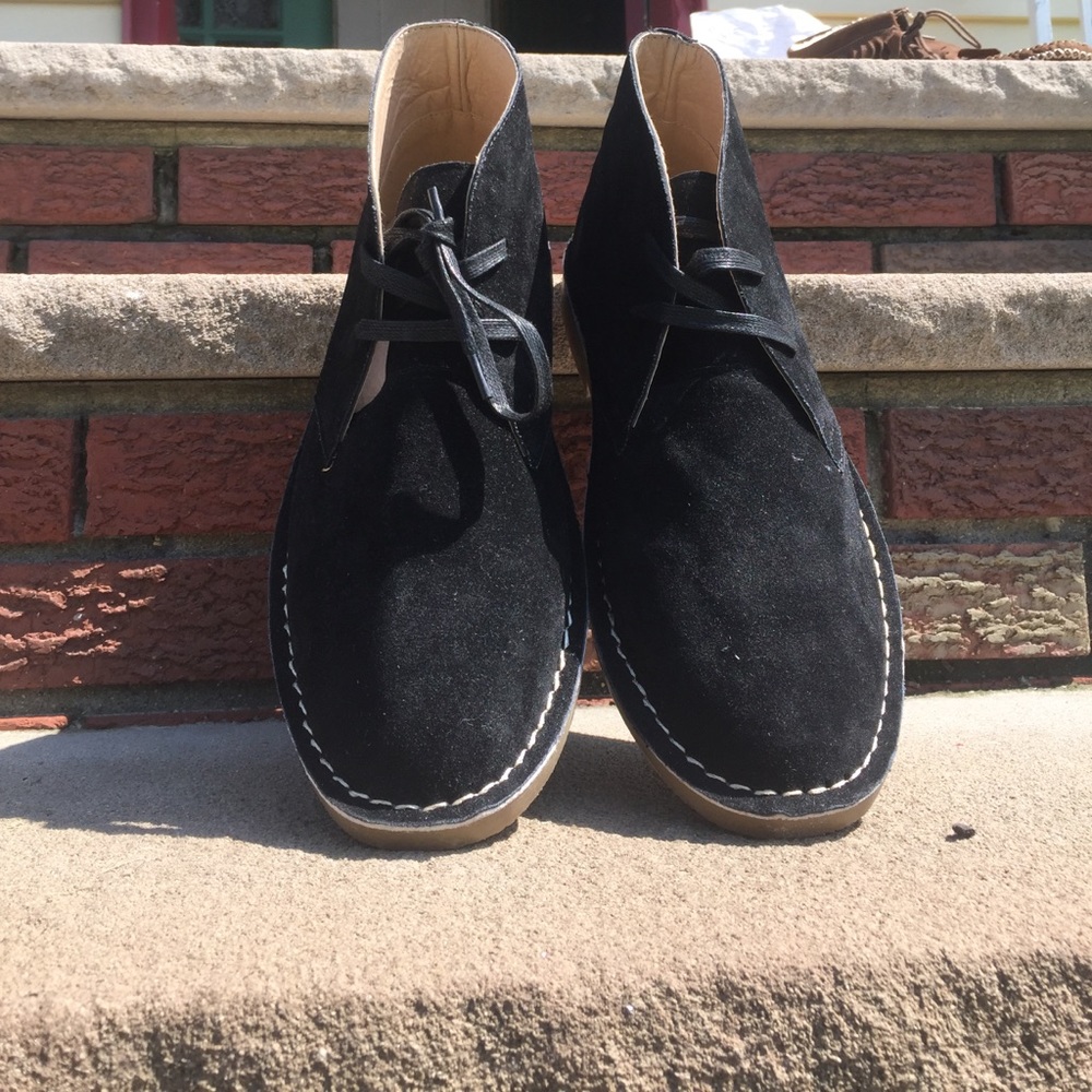 Black Suede Chukka Boots