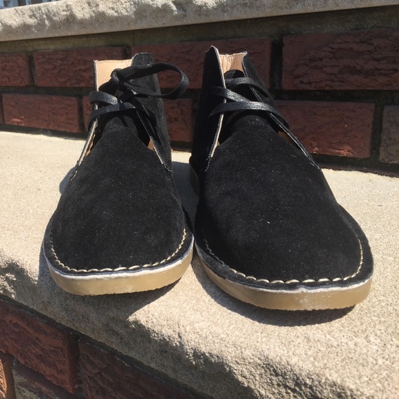 Black Suede Chukka Boots