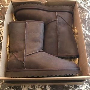 🍒TREADLITE by UGG classic short leather, suede!🍒