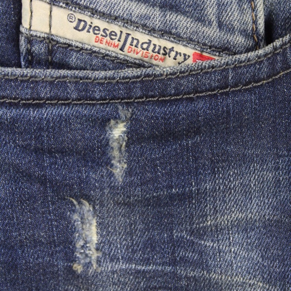 MENS DIESEL BUSTER SLIM TAPERED JEANS 30X34 NWT - Picture 2 of 7