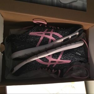 METROLYTE ASICS