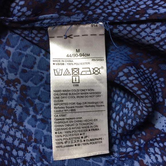 ❌SOLD❌ [Banana Republic] Snake Print Career Blouse - Picture 4 of 6