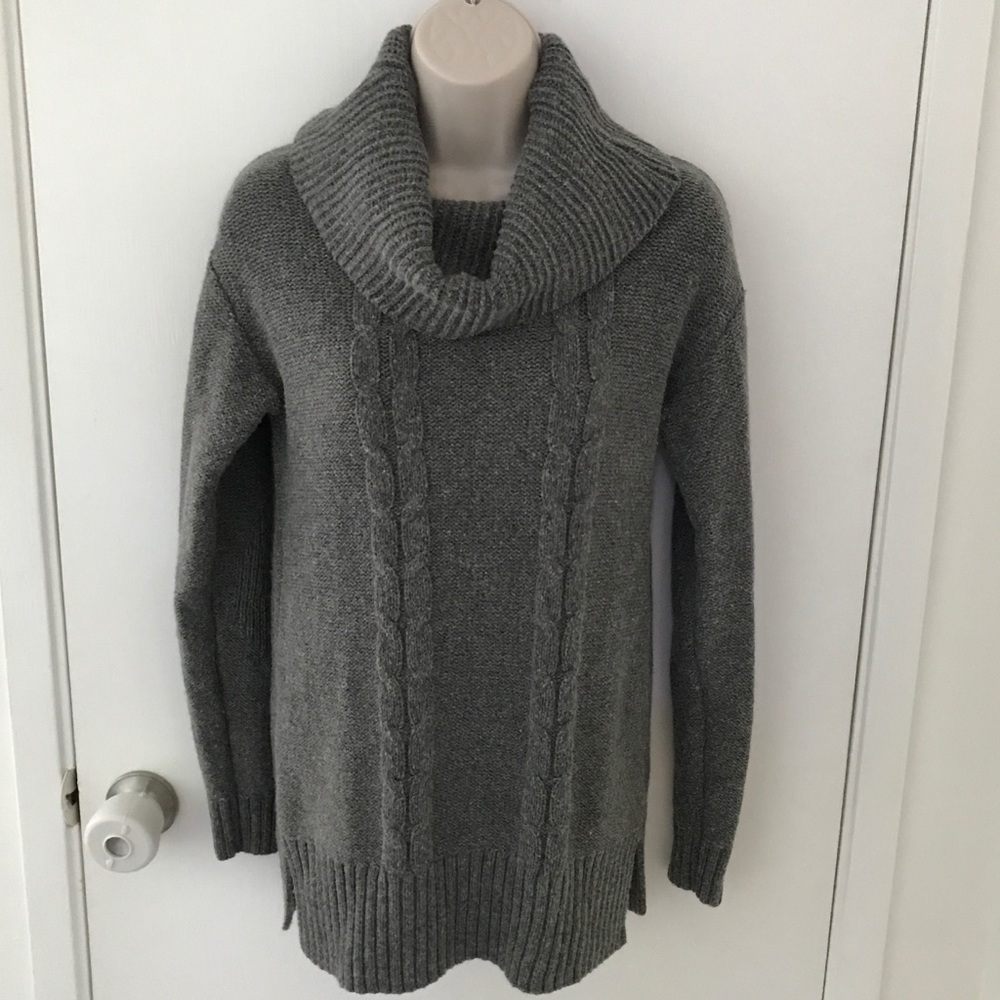 J crew grey Cowl turtleneck sweater size S