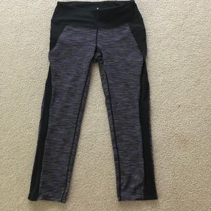 Athleta Cropped Leggings