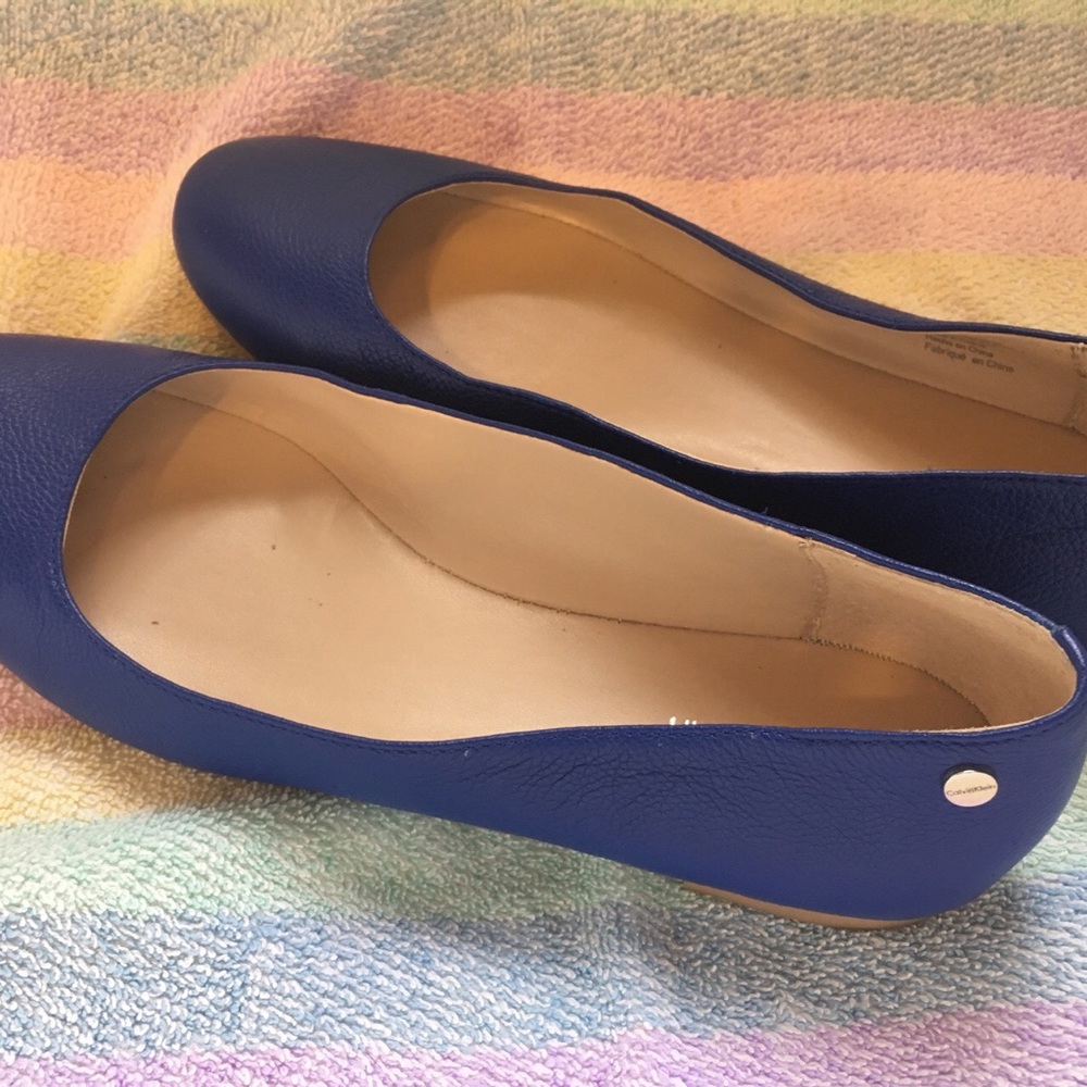 Calvin Klein flats