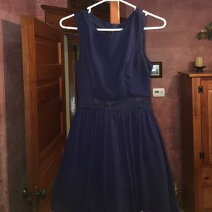 Maze blue dress