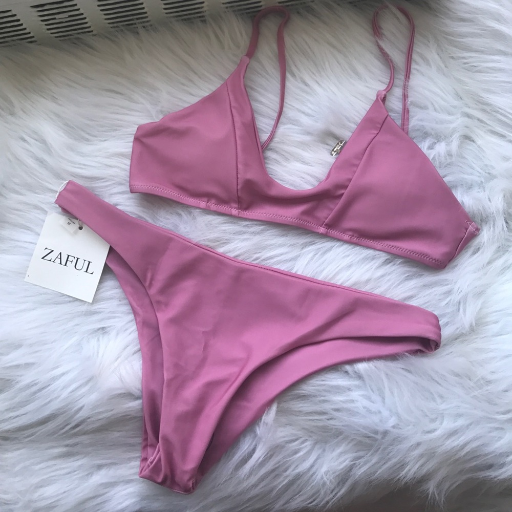 Pinky Bikini 👙
