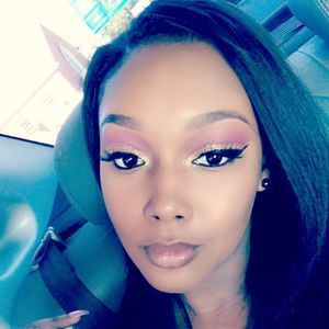 Meet your Posher, Charmeisha