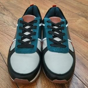 🚫SOLD!🚫Zara Woman Sneakers