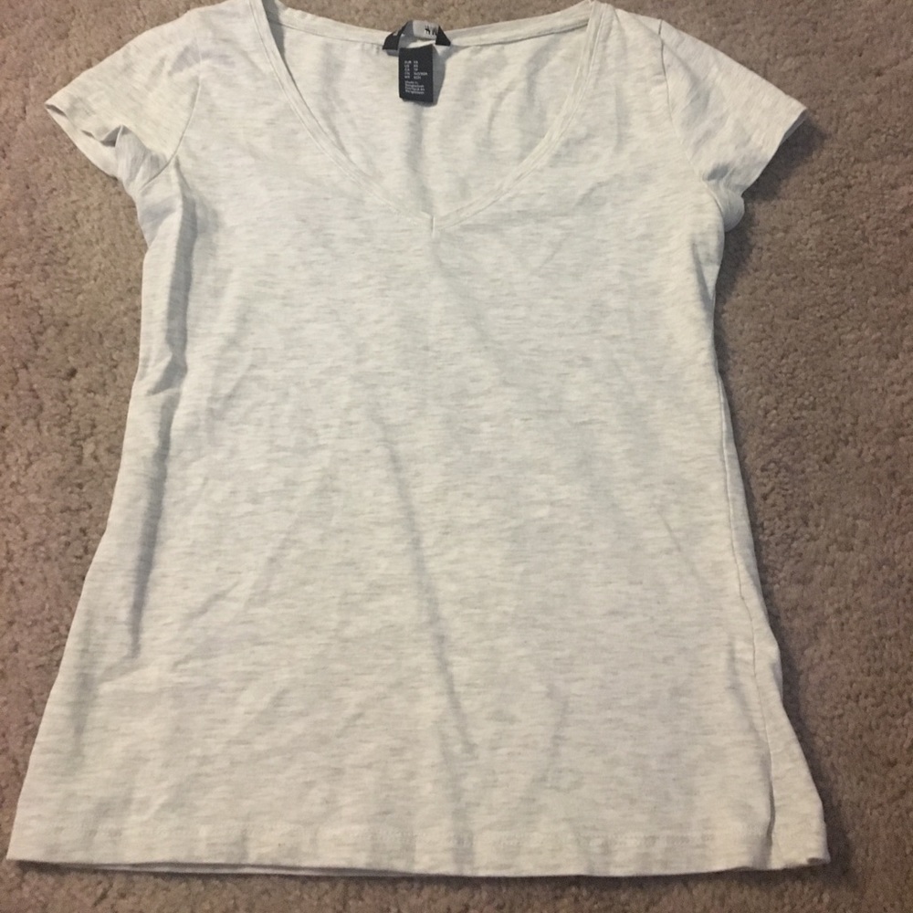 Basic v neck