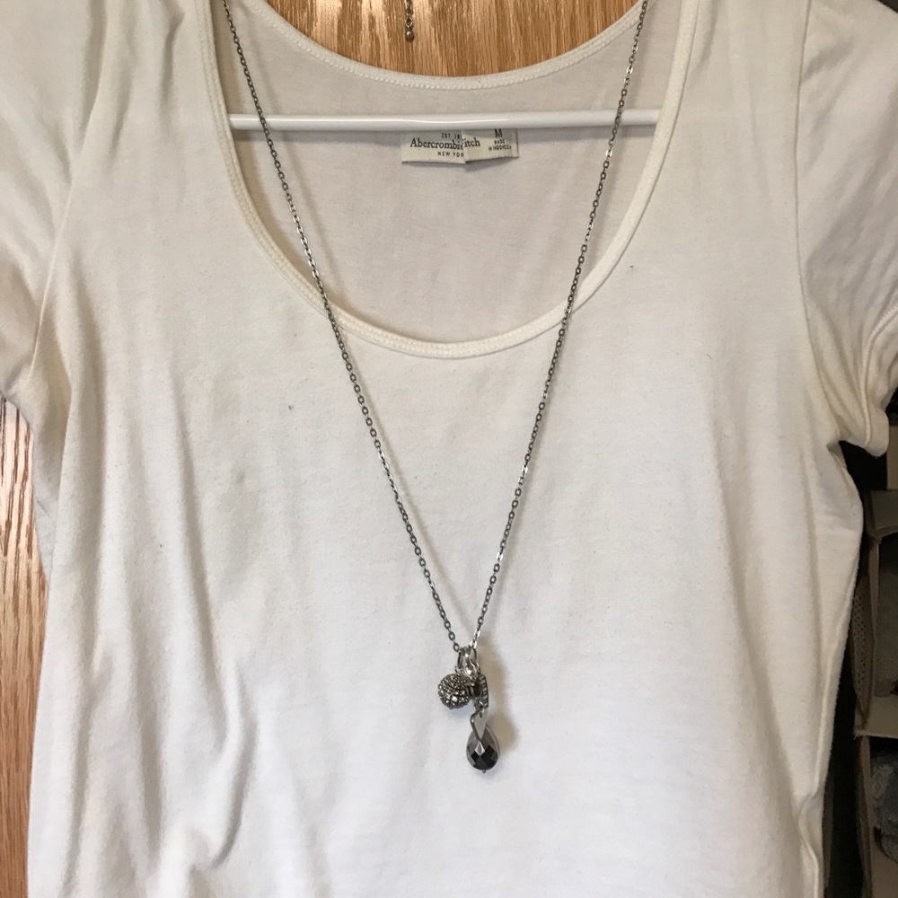 Simple and stylish necklace