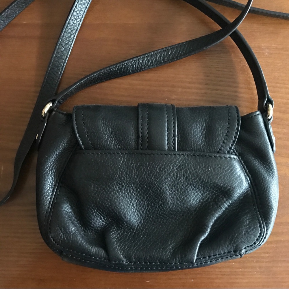 Michael Kors Charlton Crossbody Bag (black) - Picture 3 of 5