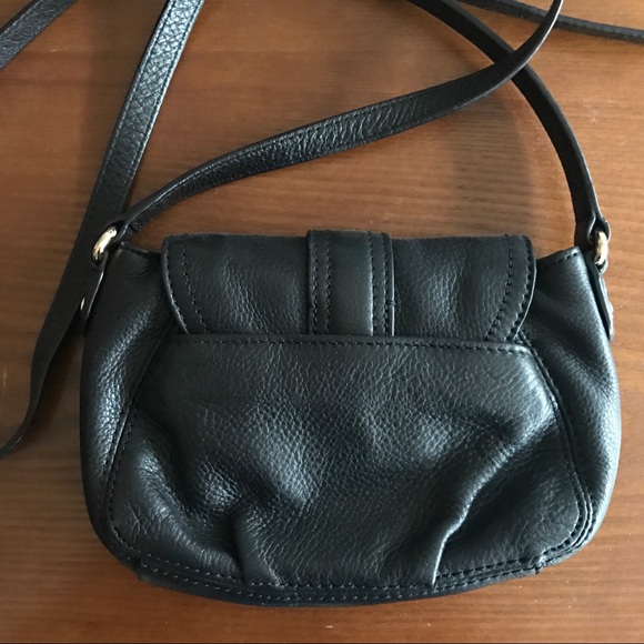Michael Kors Charlton Crossbody Bag (black) - Picture 3 of 5