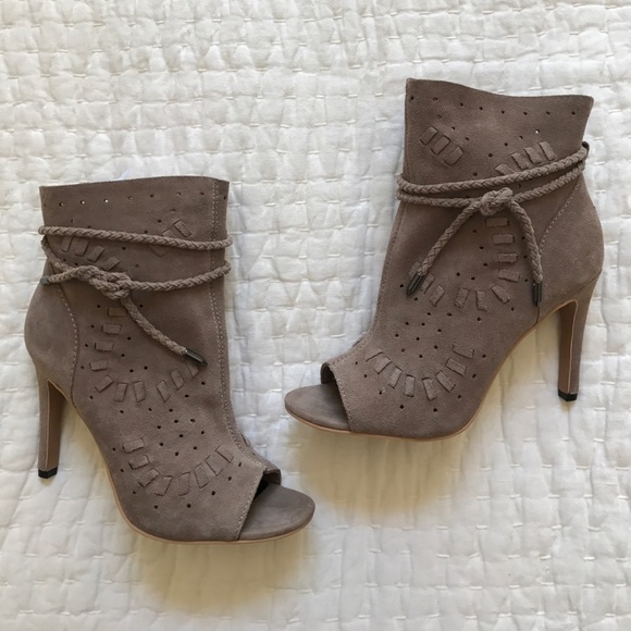 Dolce Vita Shoes - NWOT Dolce Vita Peeptoe Taupe Suede Booties