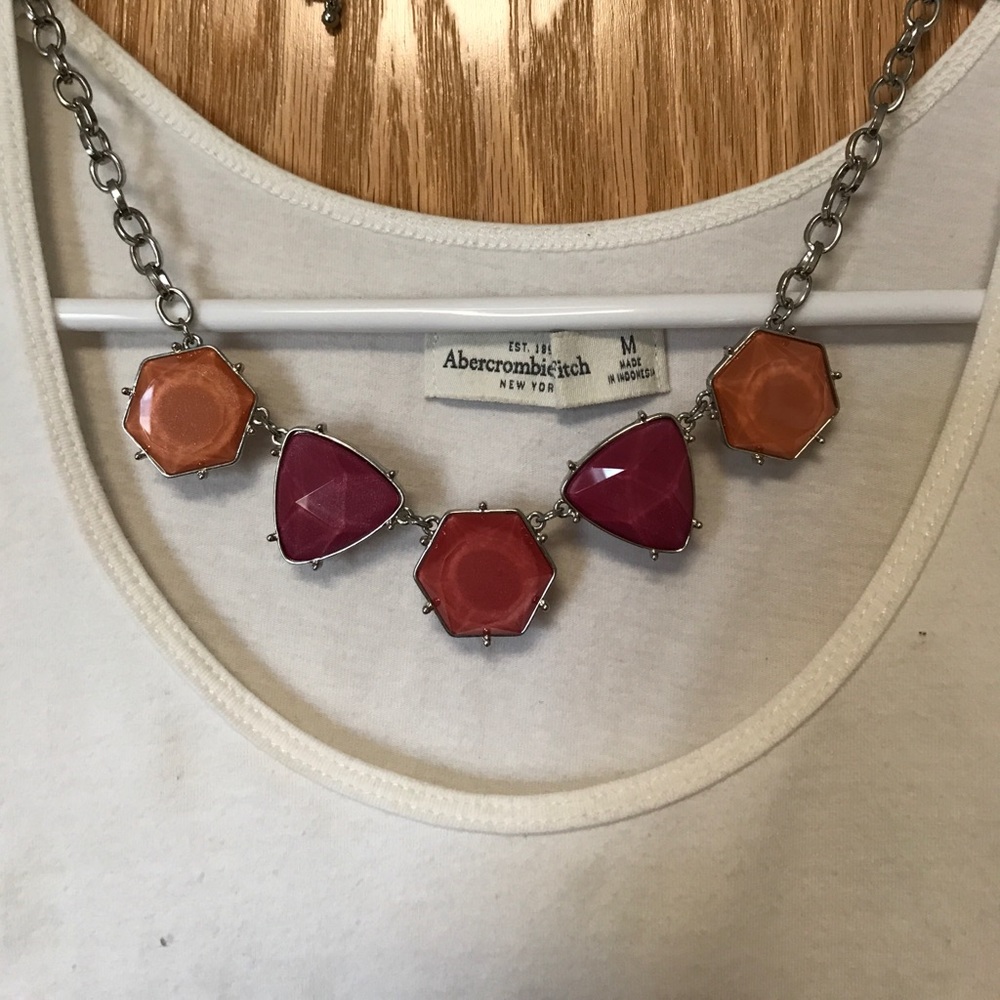 Statement necklace