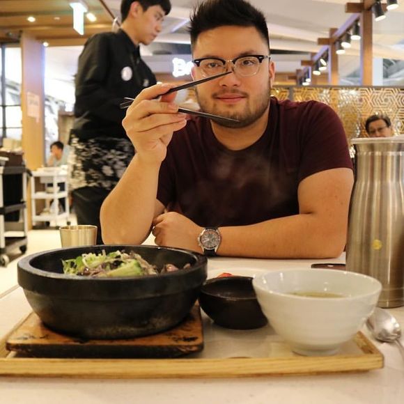 Meet your Posher, Matthew - Picture 1 of 1