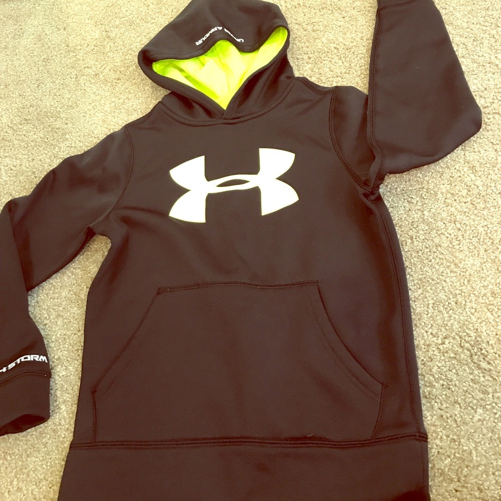 Under Armour boys hoodie Youth Small