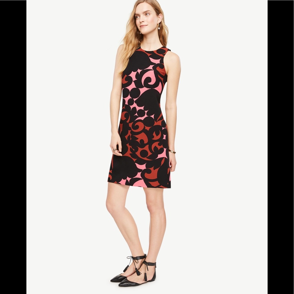 Ann Taylor tulip 🌷 halter shift dress - Picture 3 of 6