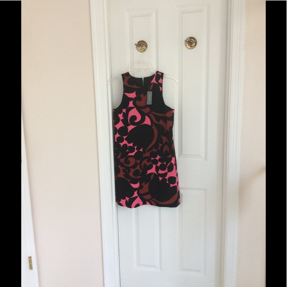 Ann Taylor tulip 🌷 halter shift dress - Picture 4 of 6