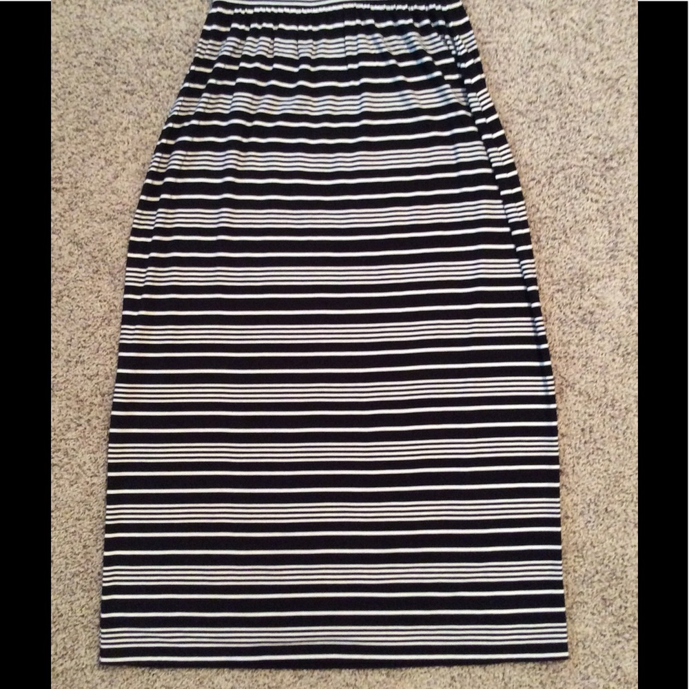 💕LOFT MAXI SKIRT💕