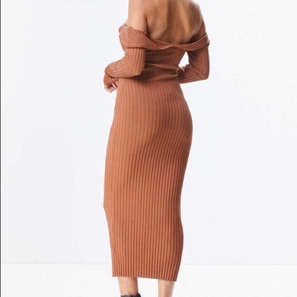 Off The Shoulder Ribbed Dress Rust not Tan - Picture 2 of 7
