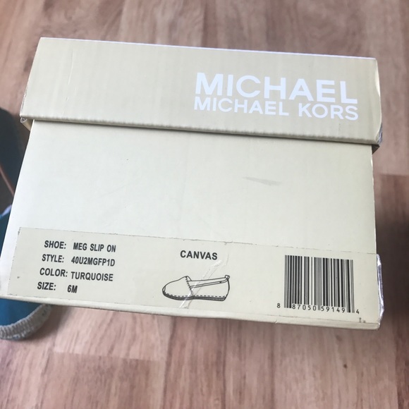 ‼️SALE until 4/8/23‼️ 🆕NWT MICHAEL MichaelKors Turquoise Slip on Canvas - Picture 7 of 8