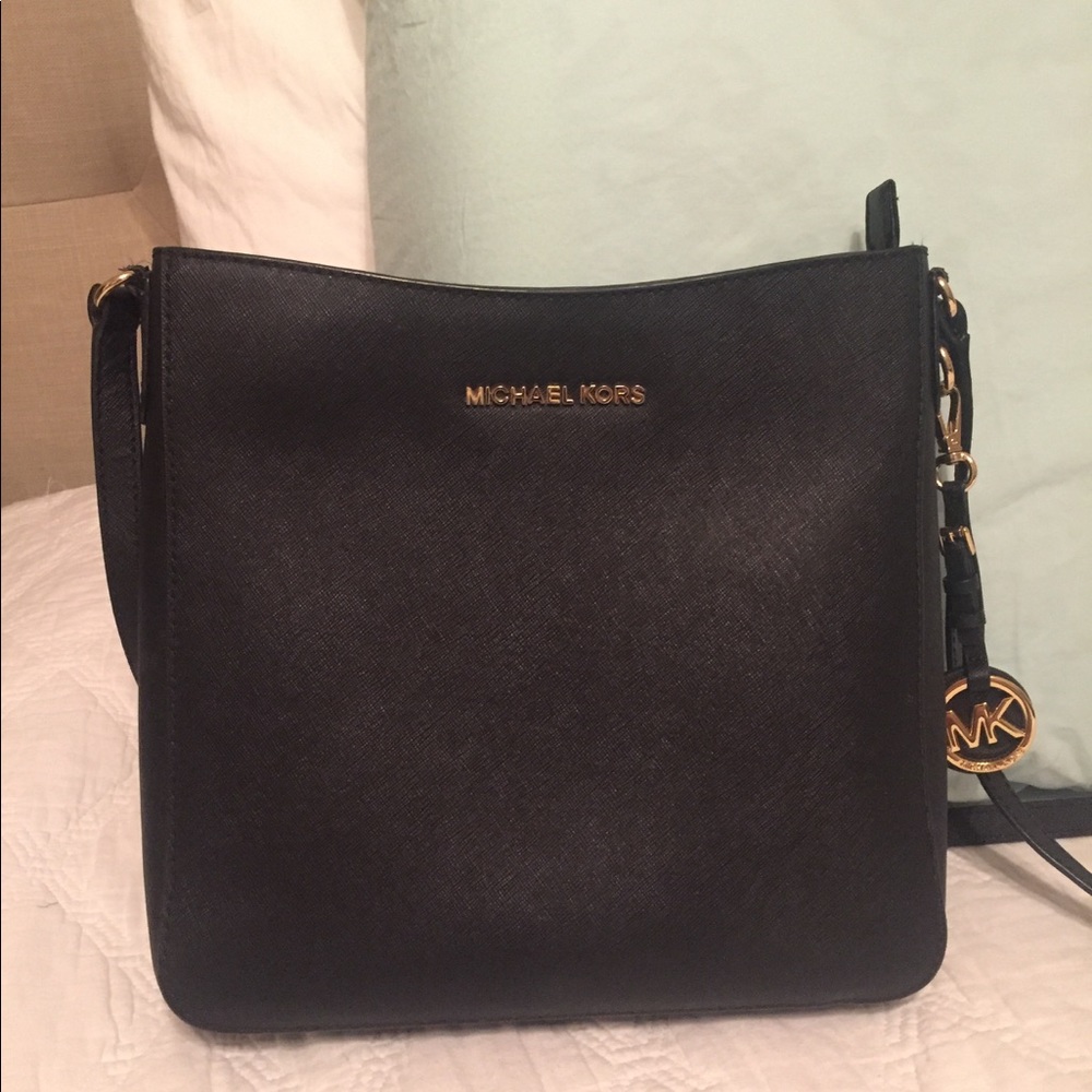 Michael Kors Crossbody Bag. EUC