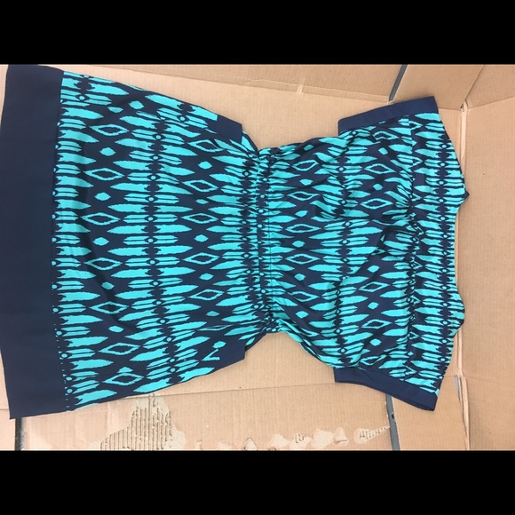 Cute short dress - Picture 5 of 6