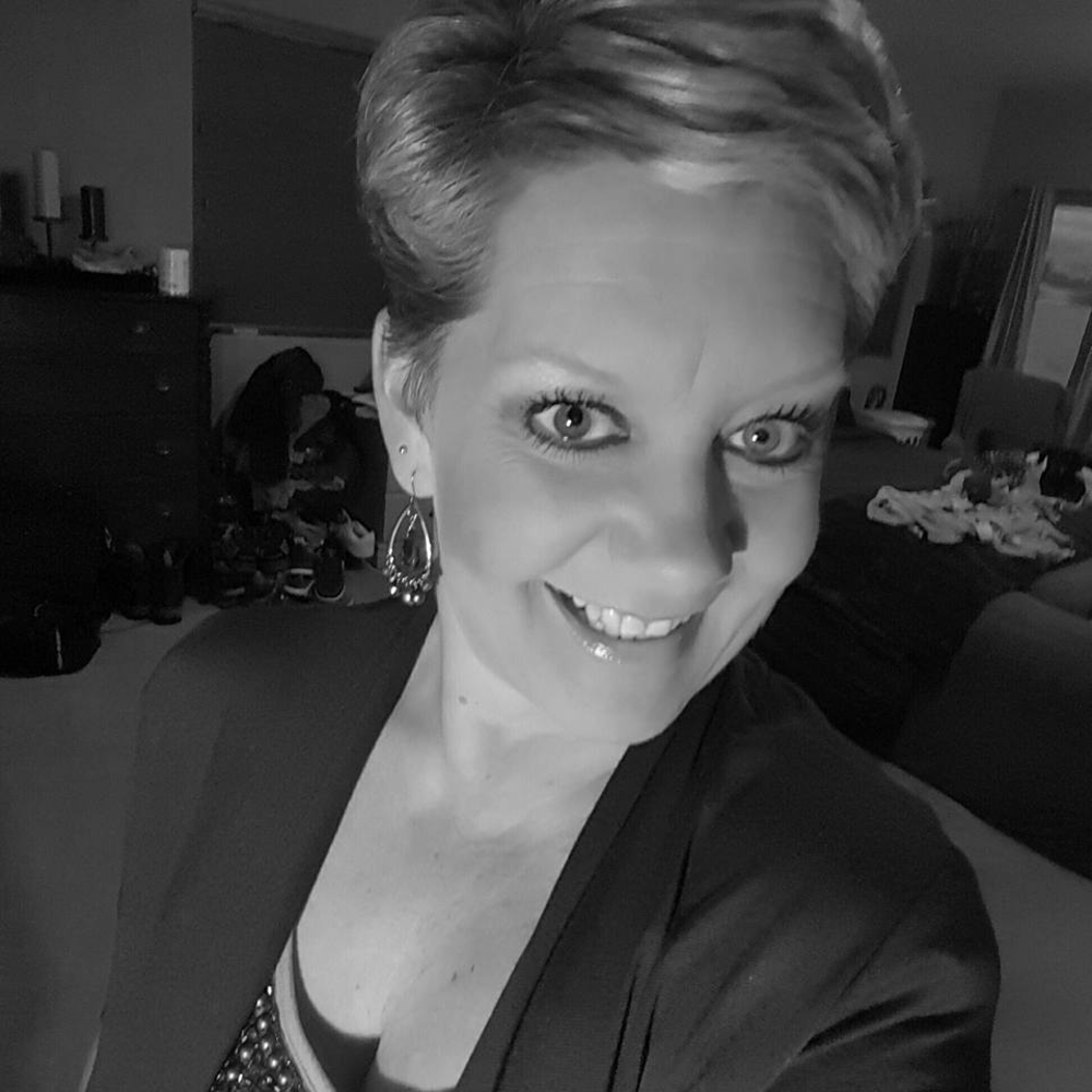 Meet your Posher, Julie