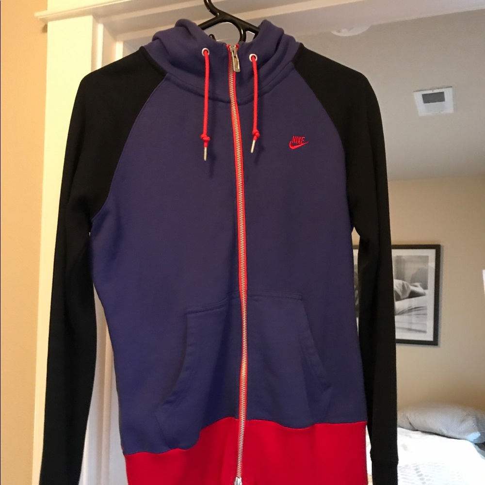 Nike sportswear jacket - great condition!!