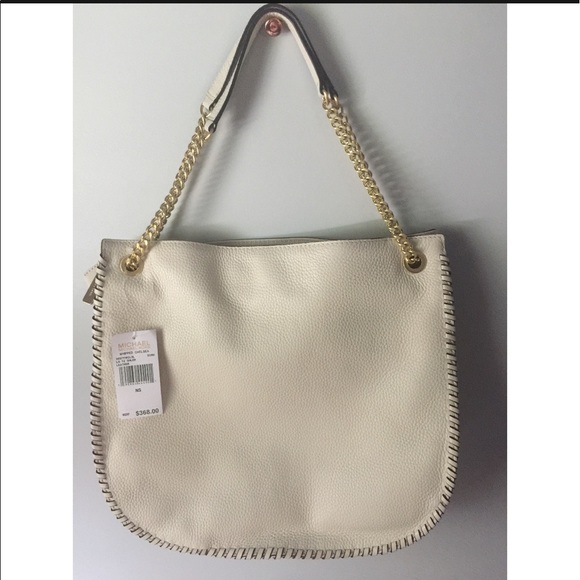 ♦️SOLD♦️Michael Kors large tote - Picture 2 of 6
