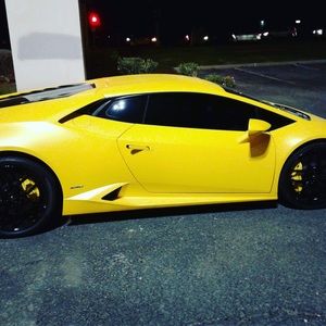 Meet your Posher, Juan