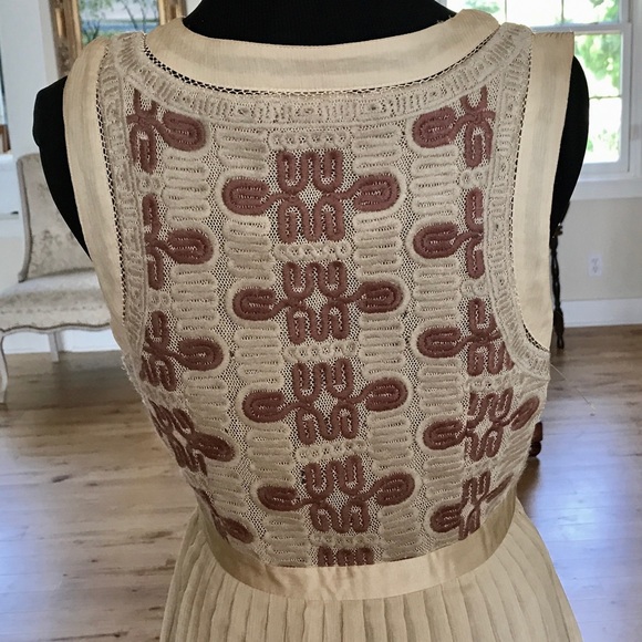 ***SOLD***Vintage Dress - Picture 6 of 8