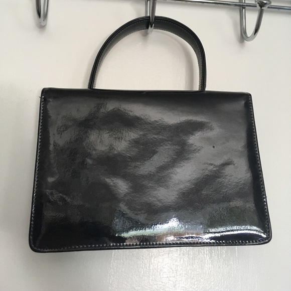 Vintage Black Patent Leather Handbag - Picture 2 of 7