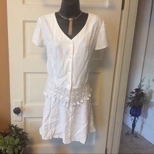 Women's size 11 white 2 pic skirt and top
