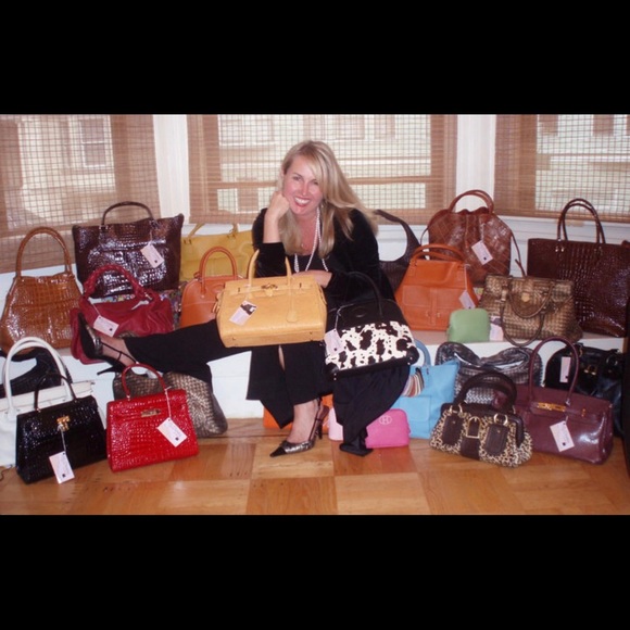 Meet your Posher, Carrie - Picture 6 of 8