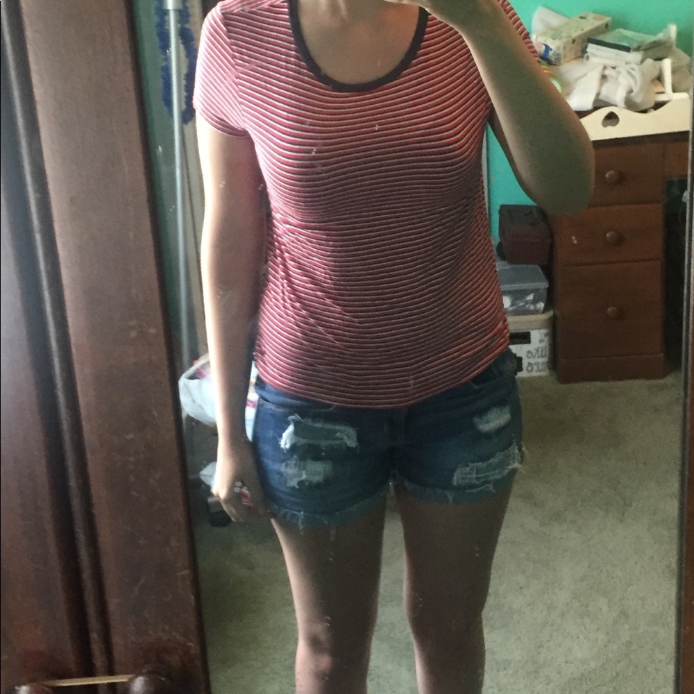 This is an American Eagle Soft & Sexy t-shirt