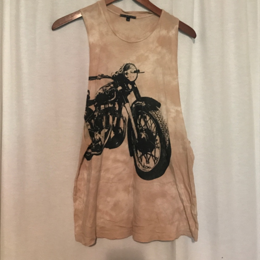UO top