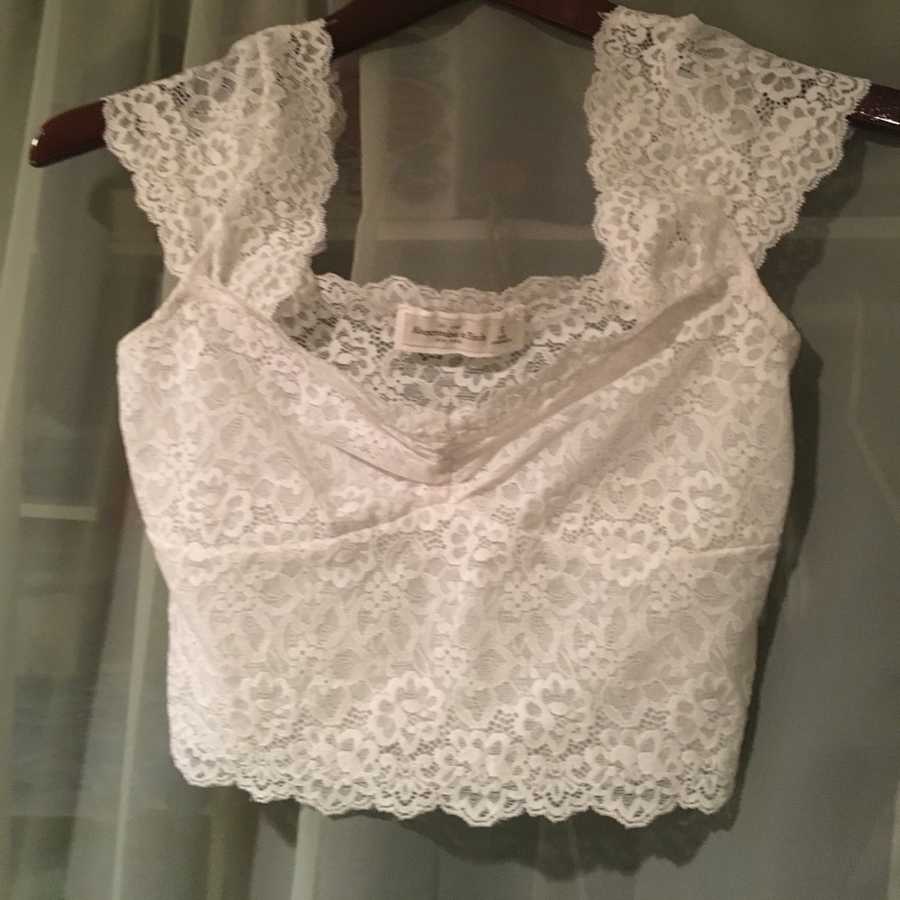 White crop top size S, Abercrombie & Fitch