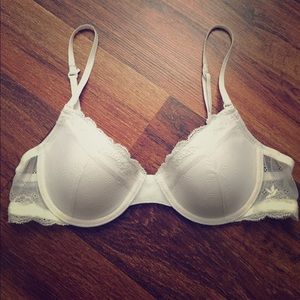EUC Aerie Hannah Bra