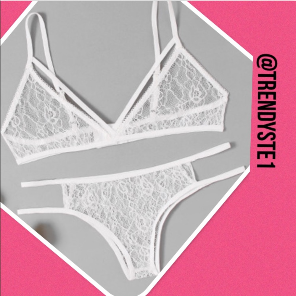 Lace bra &a panties set