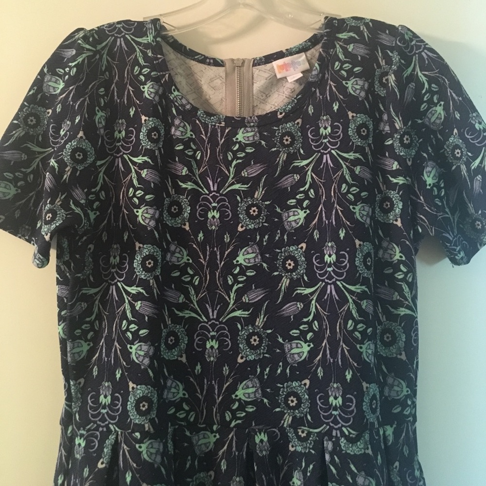 Lularoe Amelia
