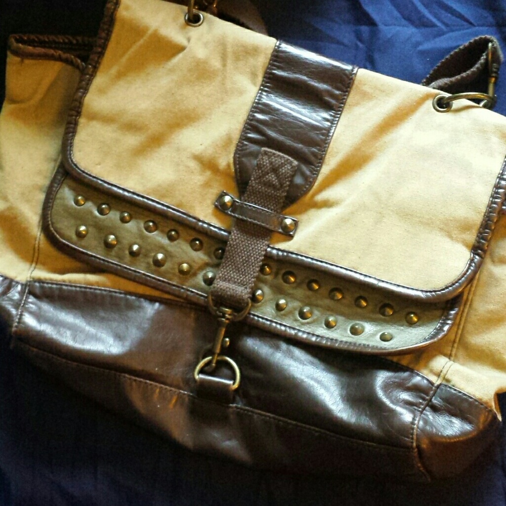 Mossimo messenger bag