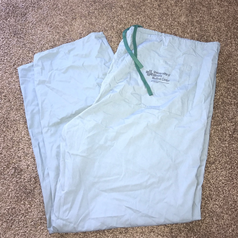 ❌SOLD❌University of Illinois Medical Scrub pants