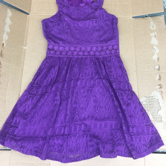 Purple dress - Picture 2 of 5