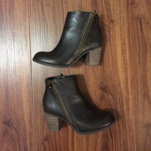 Brown Diba Booties