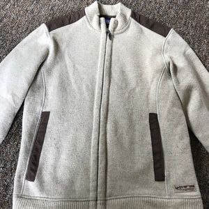 Patagonia jacket, size M.