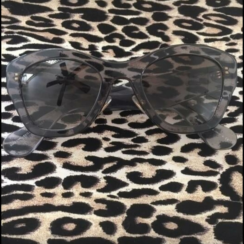 MIU MIU sunglasses
